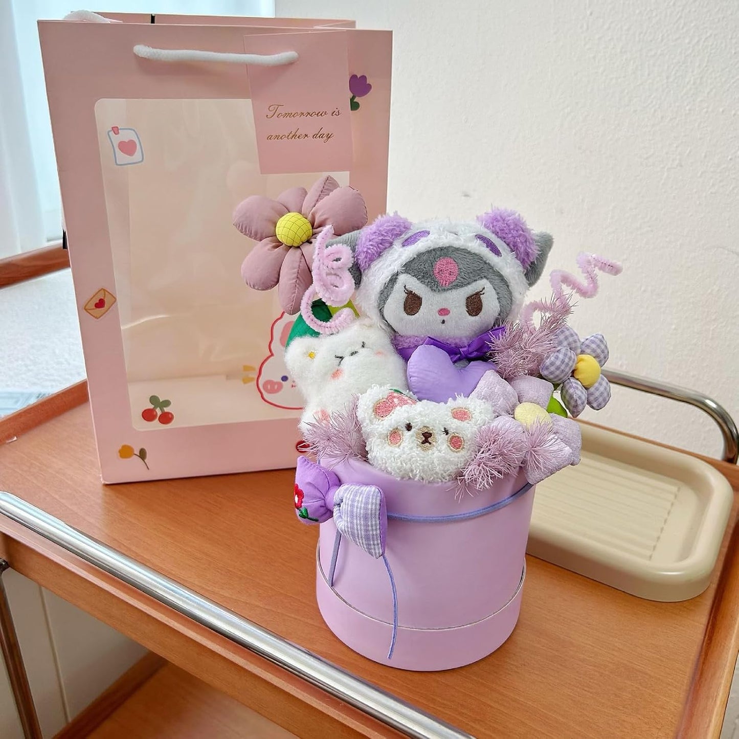 Sanrio Bouquet, Plush Bouquet, Bouquet, Gift, Cute Plush, Popular, Birthday Gift, Creative Present, Interior Decoration, Cute, Never Wither, Artificial Flowers, Gift, Message Card, Get Well Present