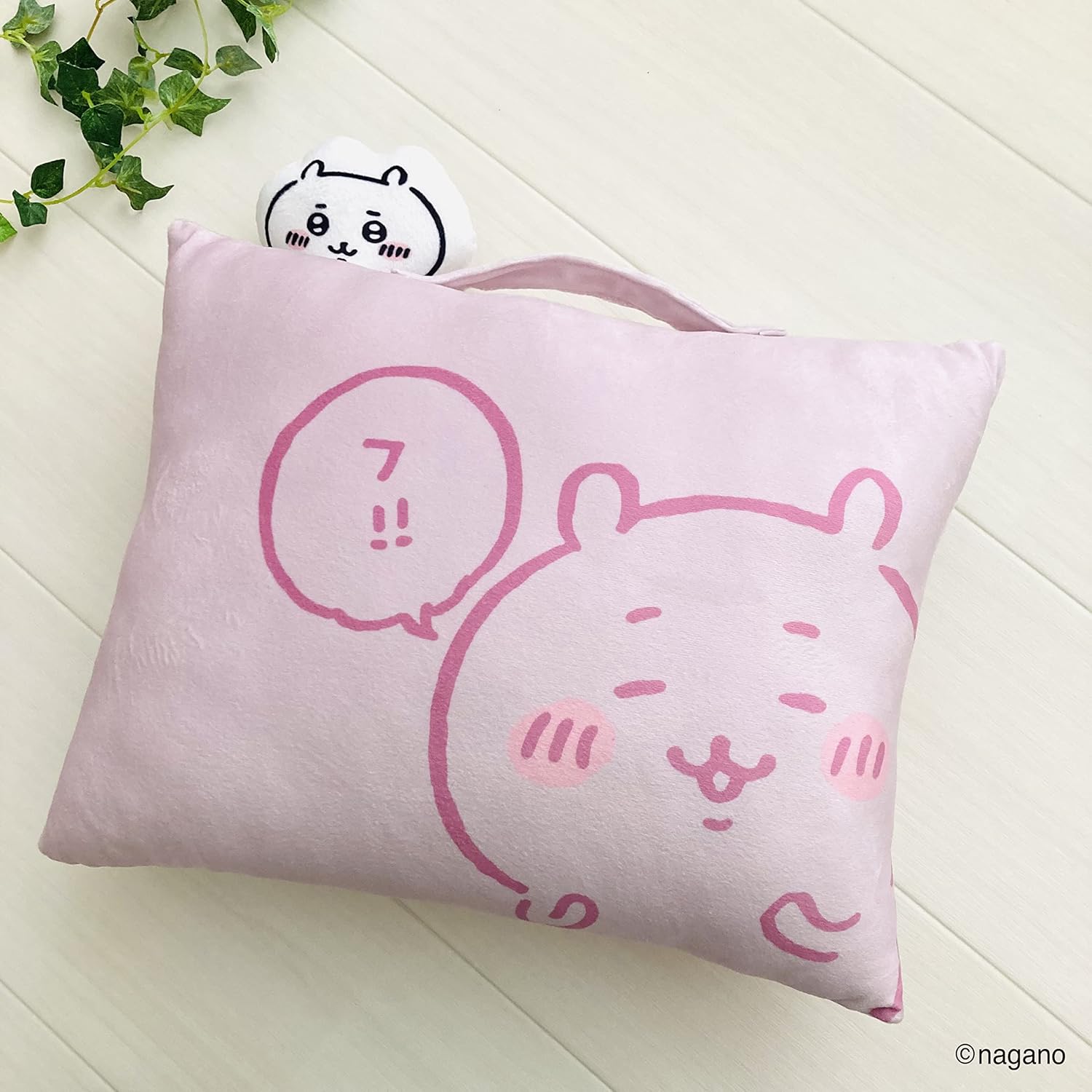 MORIPiLO Hugging Pillow, Chiikawa Small and Cute Pillow, Mascot with Handle, Compact, Cushion, Goods, Plush, Nap Pillow, 11.0 x 15.4 x 3.5 inches (28 x 39 x 9 cm), Pink, Character Pillow, Morishita