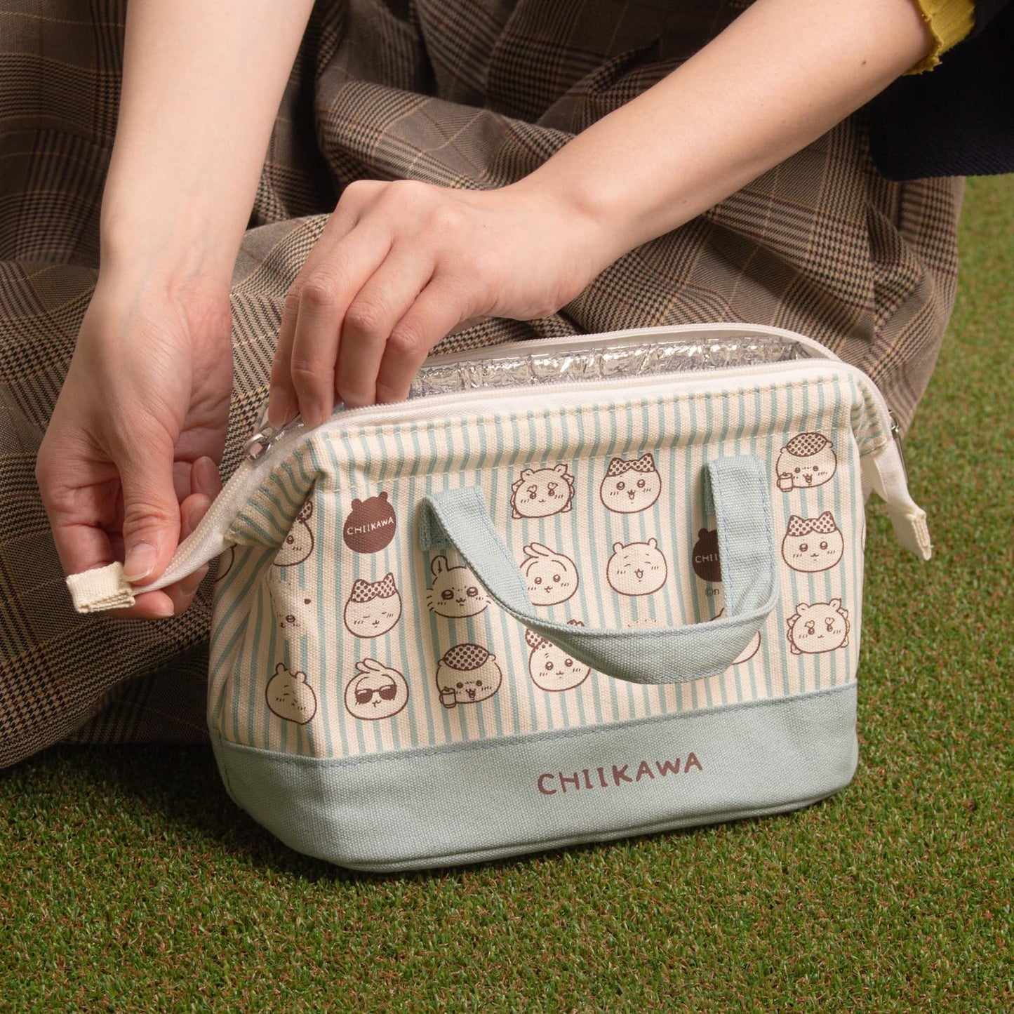 OSK CKW No.5 TB-18 Lunch Bag, Coin Opening Type, Chiikawa