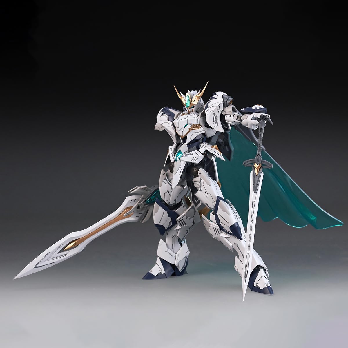 HiPlay SNAA 1/144 Knights of the Round Table Giant Sword Tristan SC-002 Color-Coded Plastic Model Building Kit