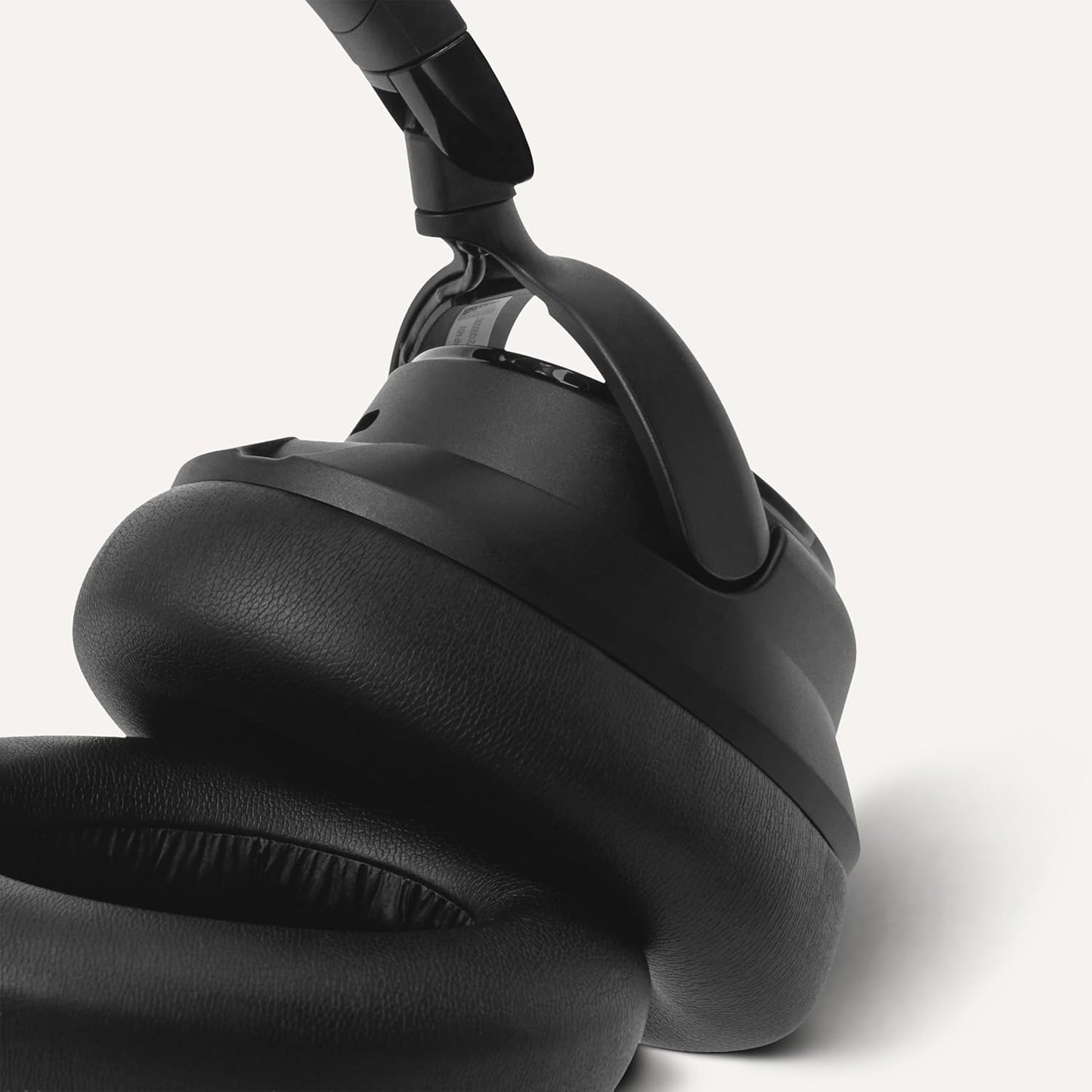 Basics Wireless Headphones Bluetooth 5.3 ANC Noise Cancelling Up to 45 Hours Over-ear Black One Size