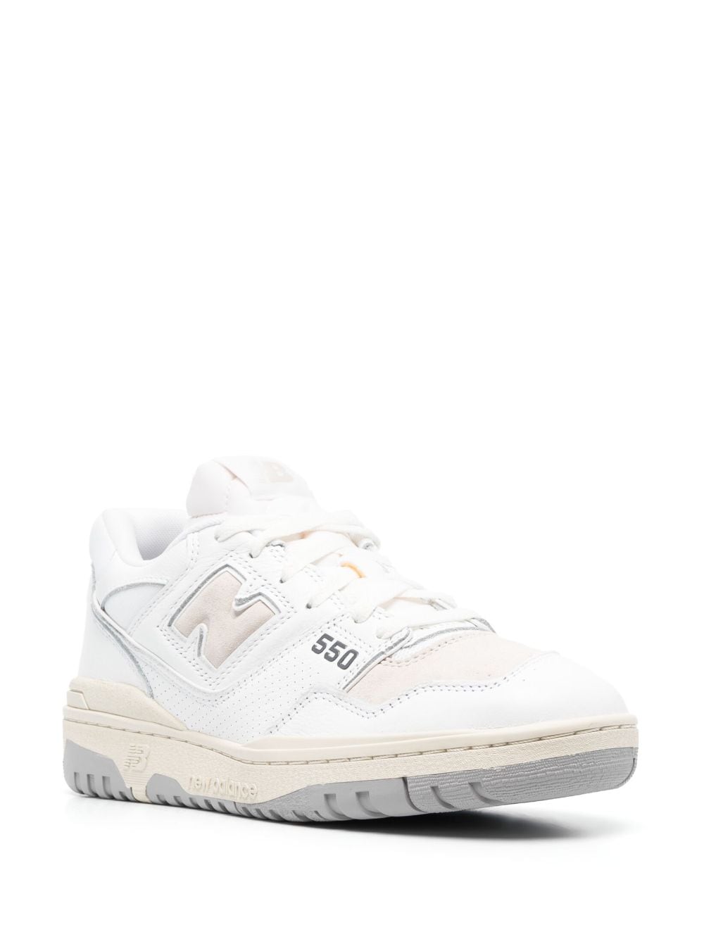 Designer Brand ニューバランス550ユニセックスライフスタイルシューズ - Image 3