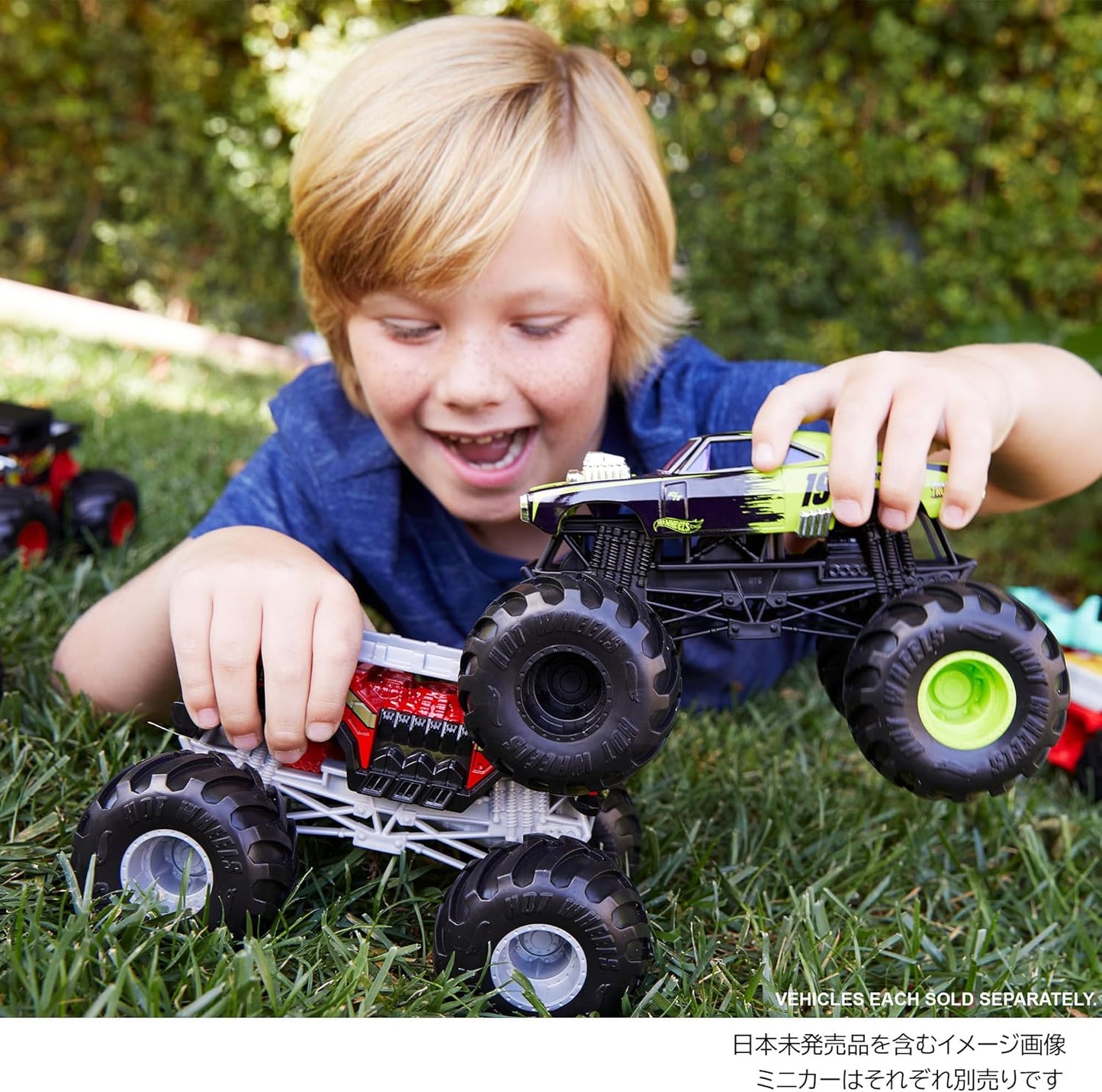 Hot Wheels Big Size Monster Truck Race Ace Mini Car 1:24 Toy Vehicle, Ages 3 and Up GTJ37