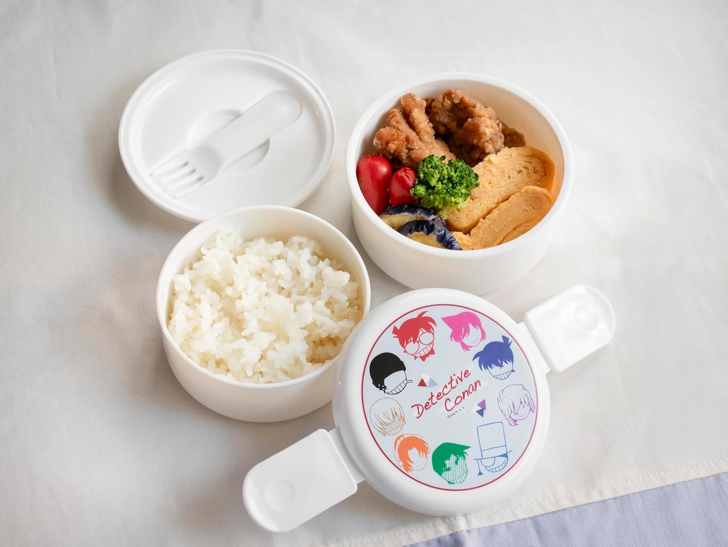 Skater (Skater) Round Lunch Box, 500ml, 2-Tier, with Fork, Made in Japan, Detective Conan, for Boys and Girls, ONWR1-A