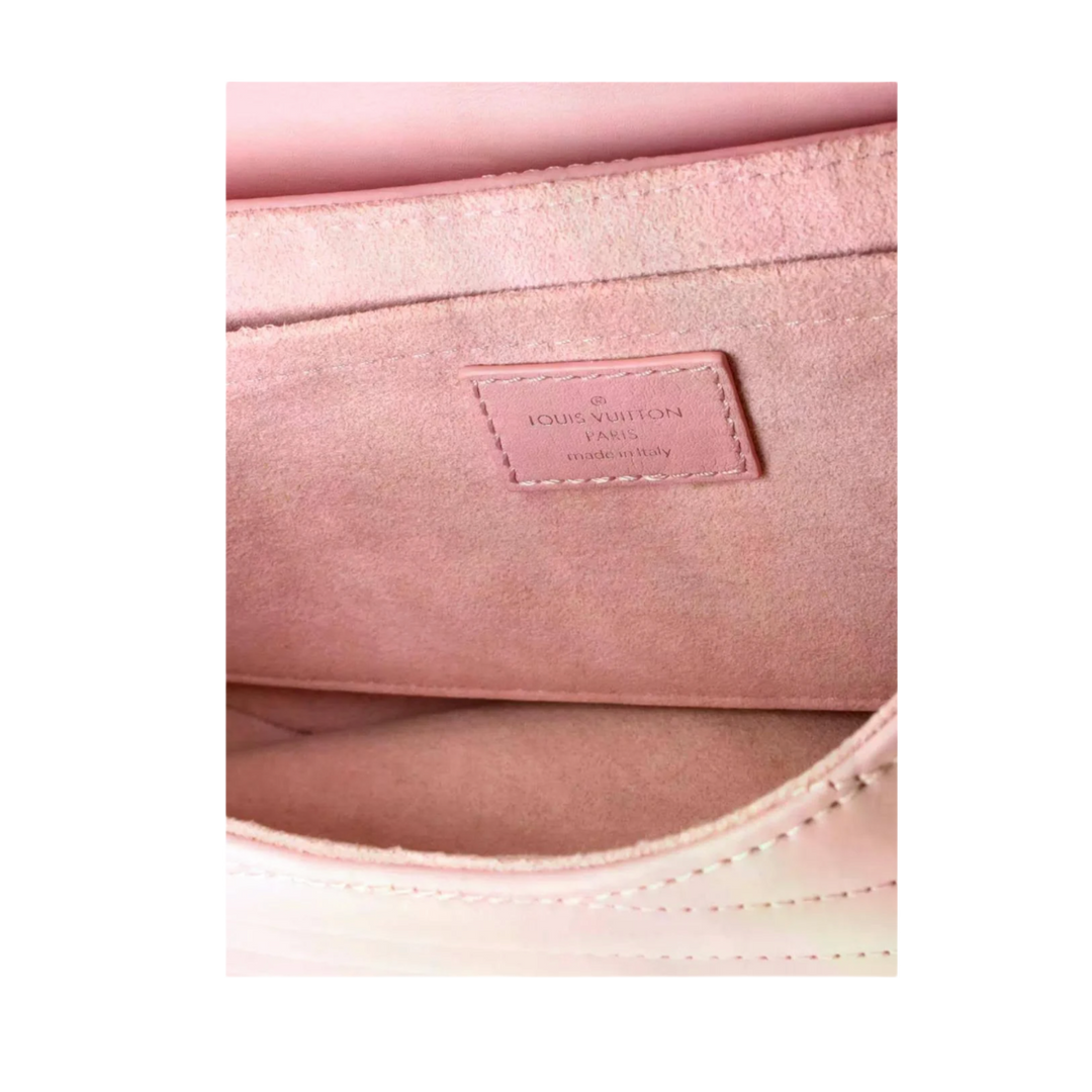 LOUIS VUITTON 'NEW WAVE CHAIN' PINK QUILTED LEATHER MM BAG