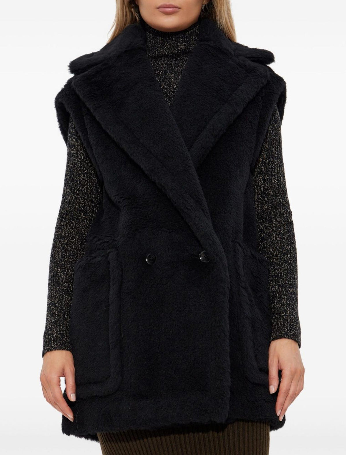 Max マックス・マラは黒を覆います - Image 3