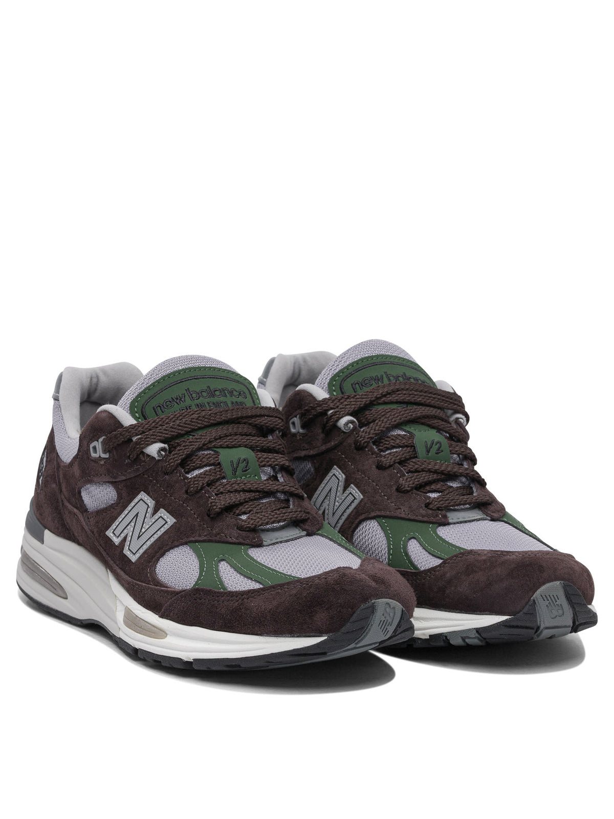 Designer Brand ニューバランススニーカーとスリップオン - Image 3