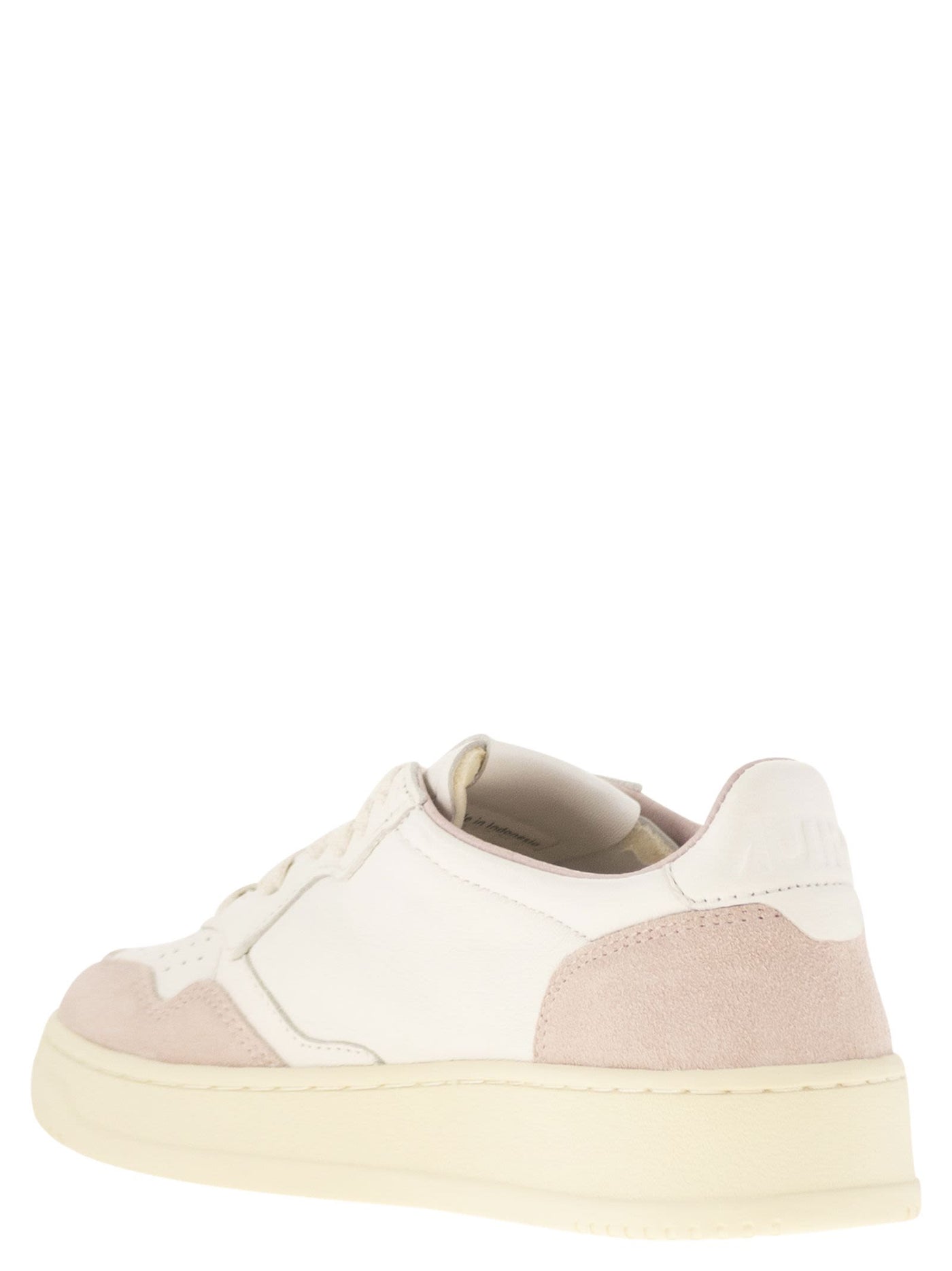 Autry Medalist Low White LeatherとSuede Sneakers In Powder - Image 3