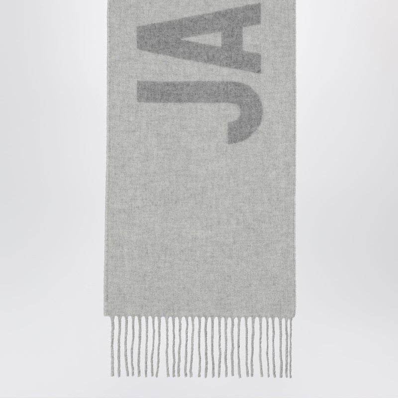 Jacquemus ロゴ付きのジャックエマスグレーウールスカーフ - Image 3