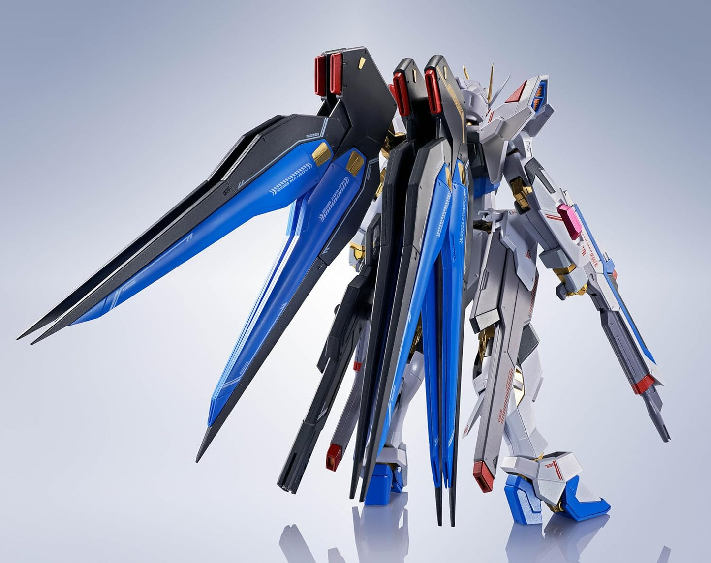 Metal Robot Damashii Strike Freedom Gundam Ni Shiki