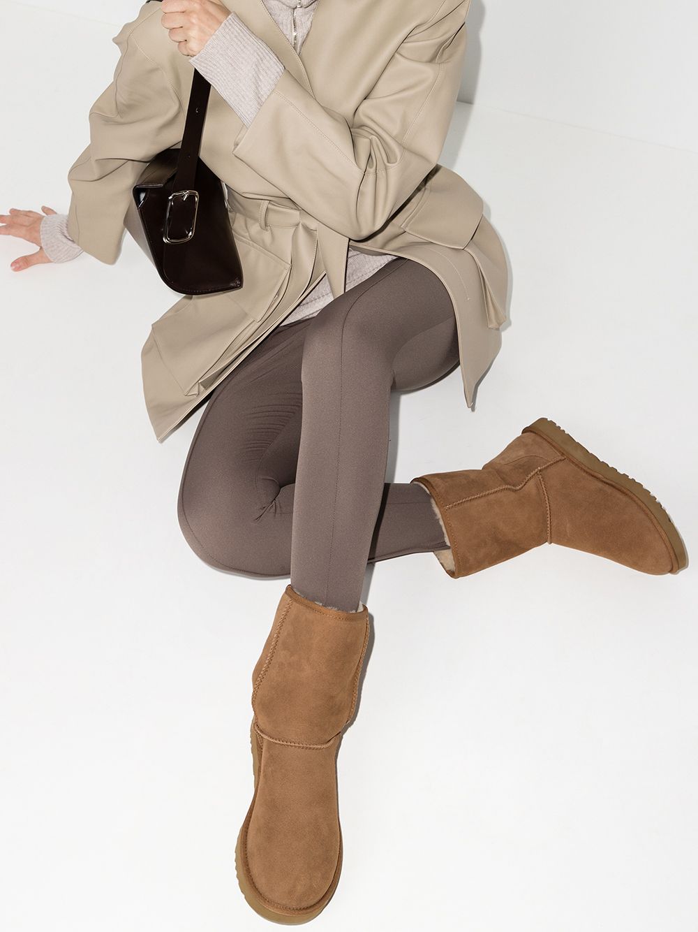 Ugg Ugg Australia Classic Short IIブーツ - Image 3