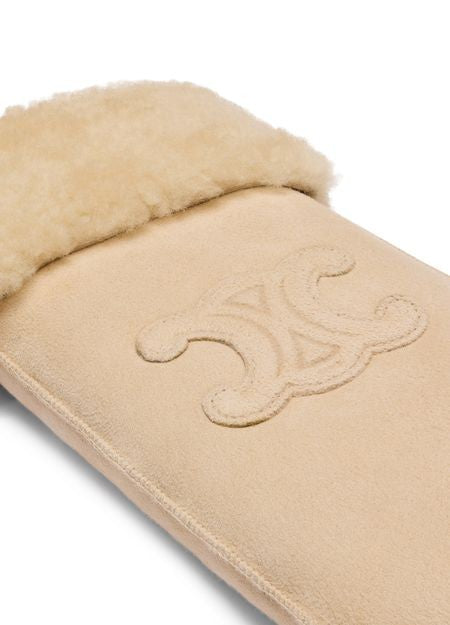 CELINE Triomphe mittens in shearling - Image 3