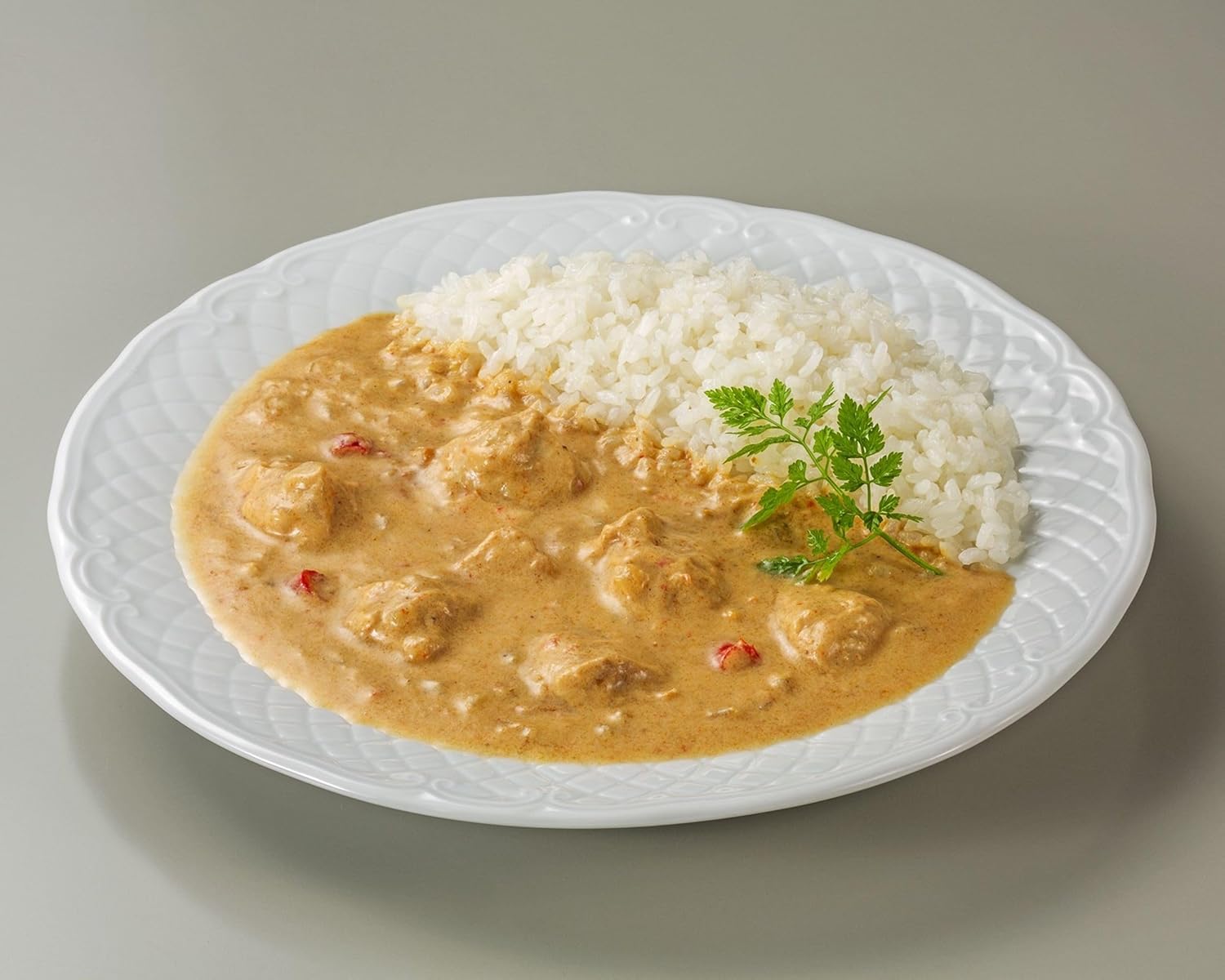 Inaba Foods Coconut Milk Chicken Curry 4.1 oz (115 g)