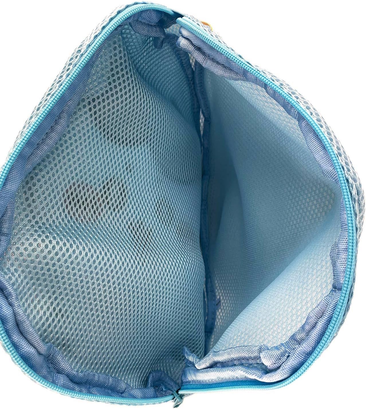 Shobido Shoubidou Chiikawa Laundry Series Die-Cut Pouch < Bigeye Thresher >CW46436