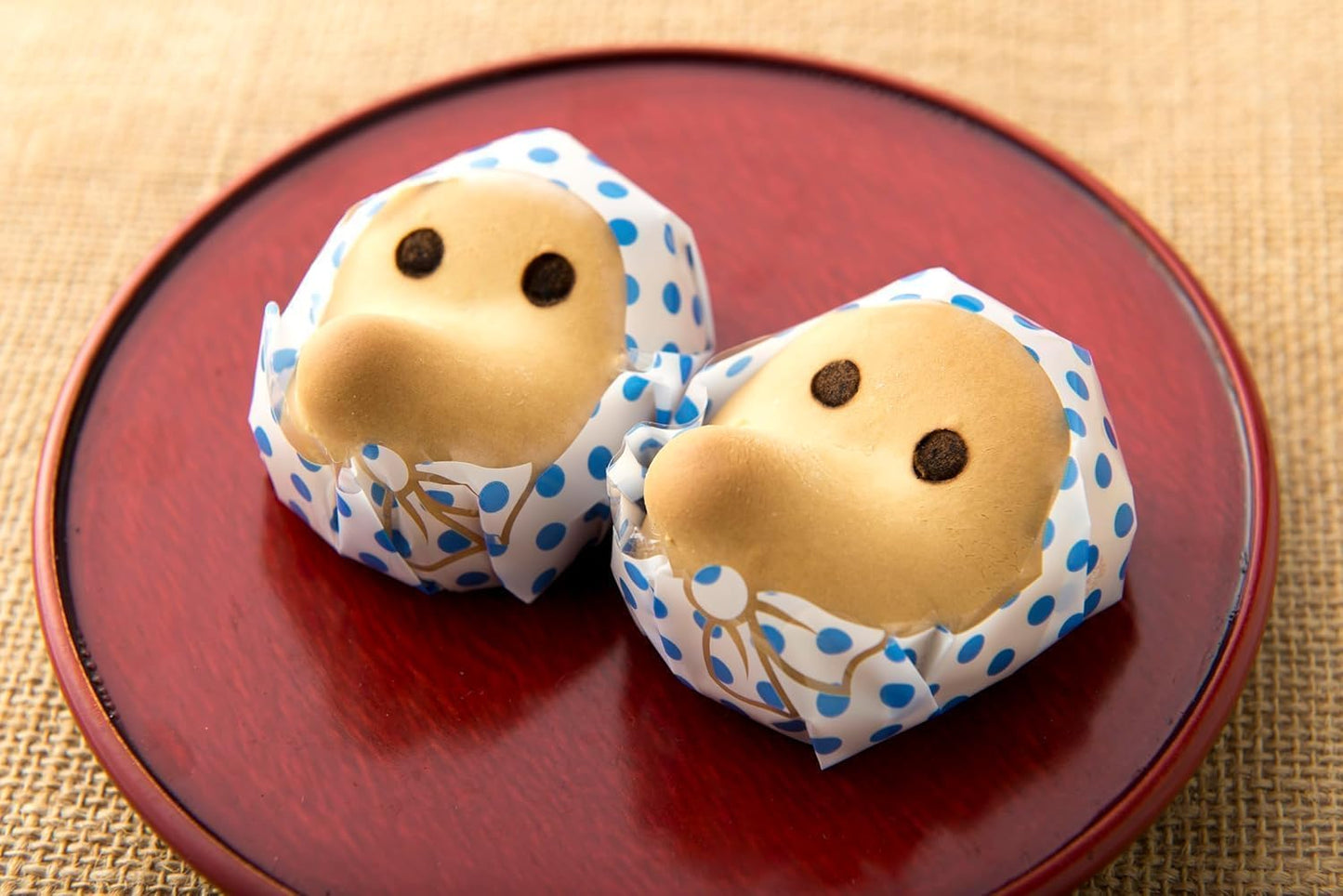 Dojo Scoop Manju [8 pieces x 2 boxes] - A famous delicacy representing Shimane and Tottori Prefectures in the Sanin region