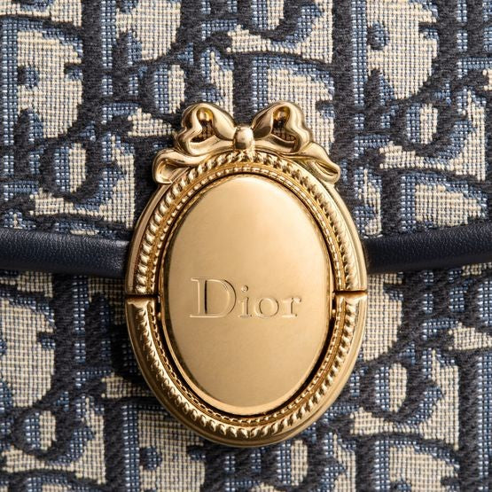 Medium Dior Médaillon Flap Bag - Image 4