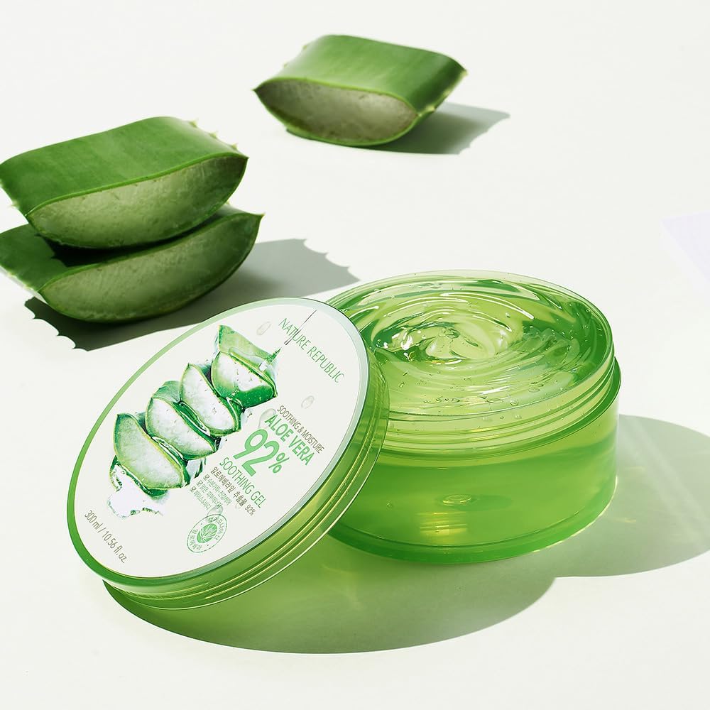 NATURE REPUBLIC Moisturizing Aloe Suding Gel 92% (1 piece)