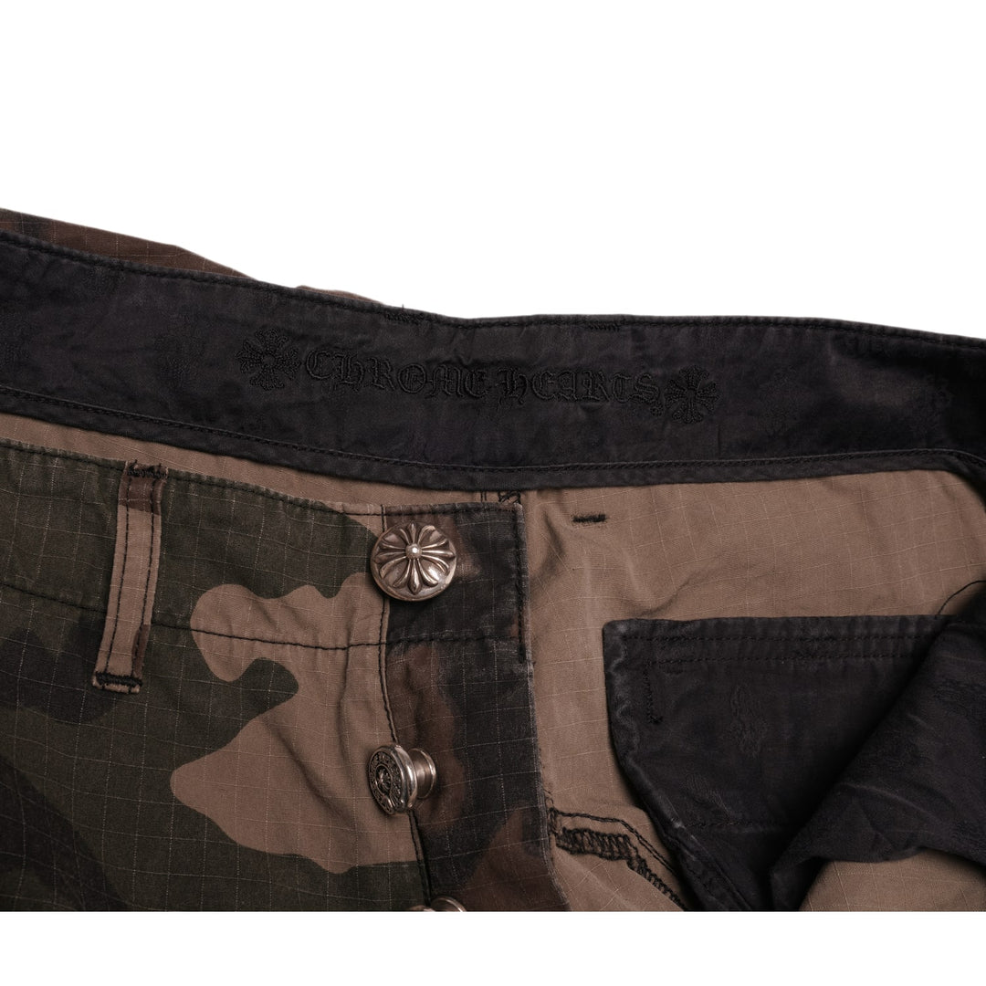 CHROME HEARTS 'CAMO' CARGO SHORTS
