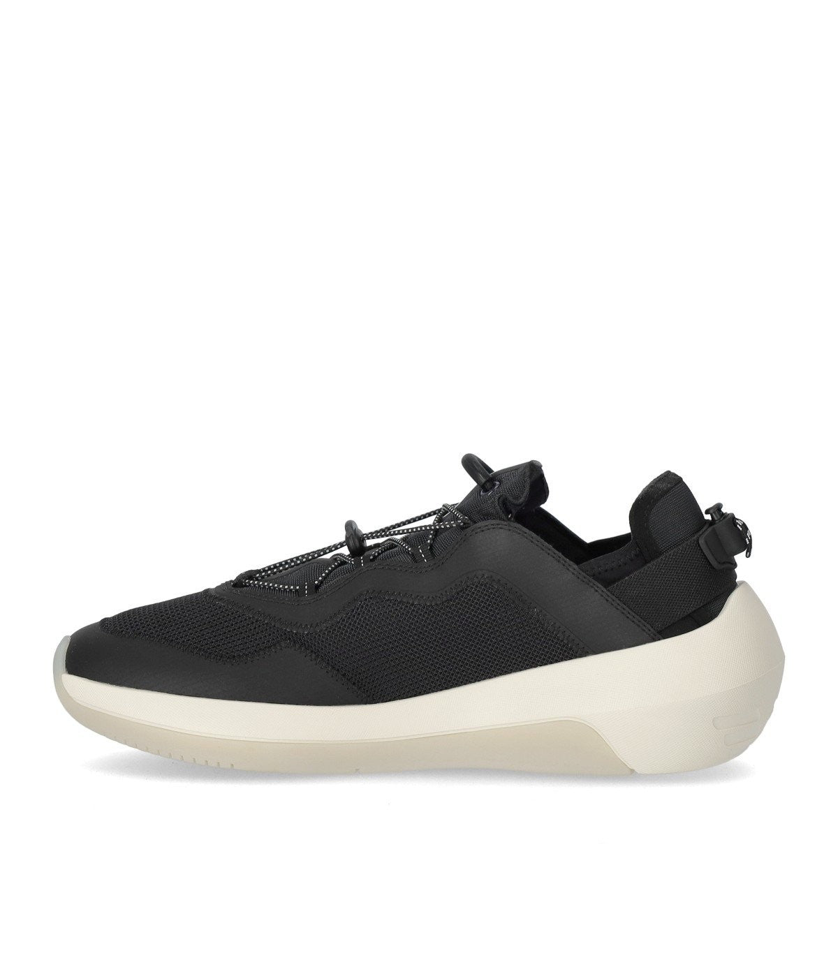 Emporio Emporio Armani Travel Essential Black Sneaker - Image 4