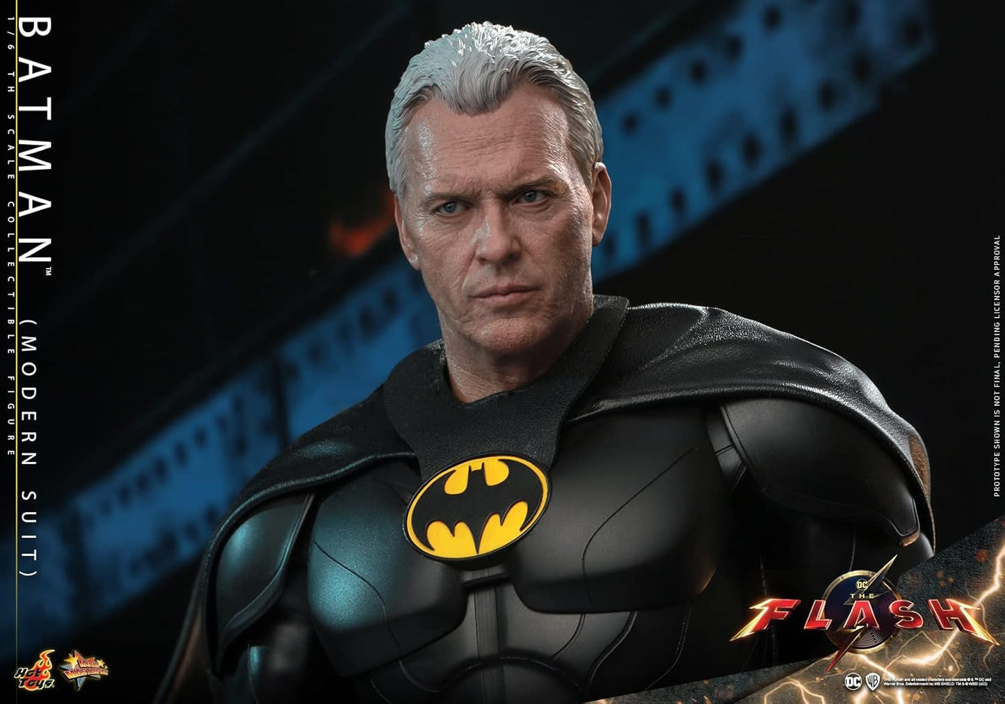 Hot Toys Movie Masterpiece The Flash Batman (Modern Suit) 1/6 Scale Figure