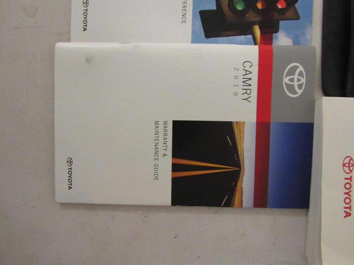 2010 Toyota Camry Owners Manual Set