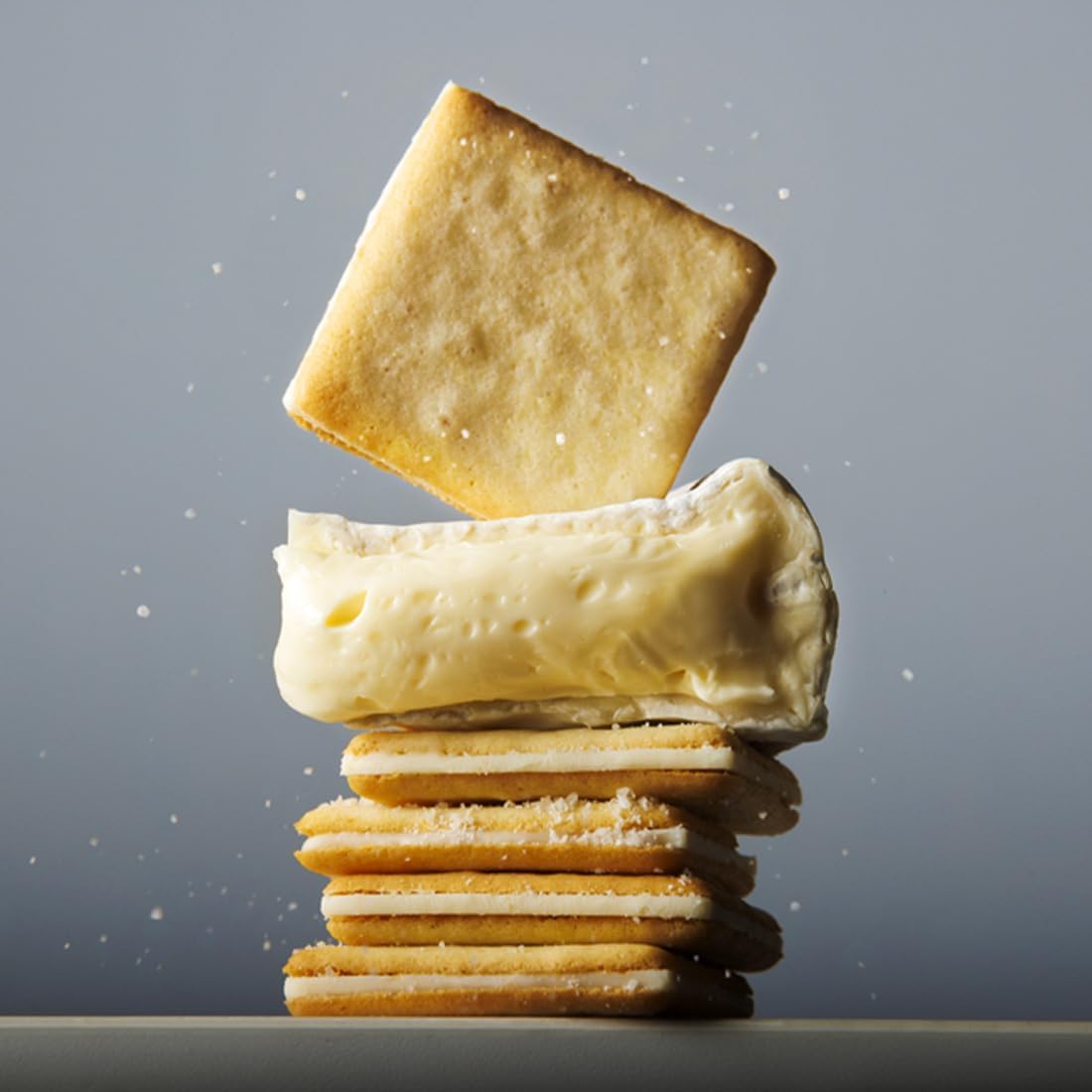 Tokyo Milk Cheese Factory Cookies, Popular Snacks, Sweets, Gift, Tokyo Souvenir, Hand-carried Gift, Individually Wrapped, Present, Return Gift, Internal Celebration, Baked Goods (Salt & Camembert