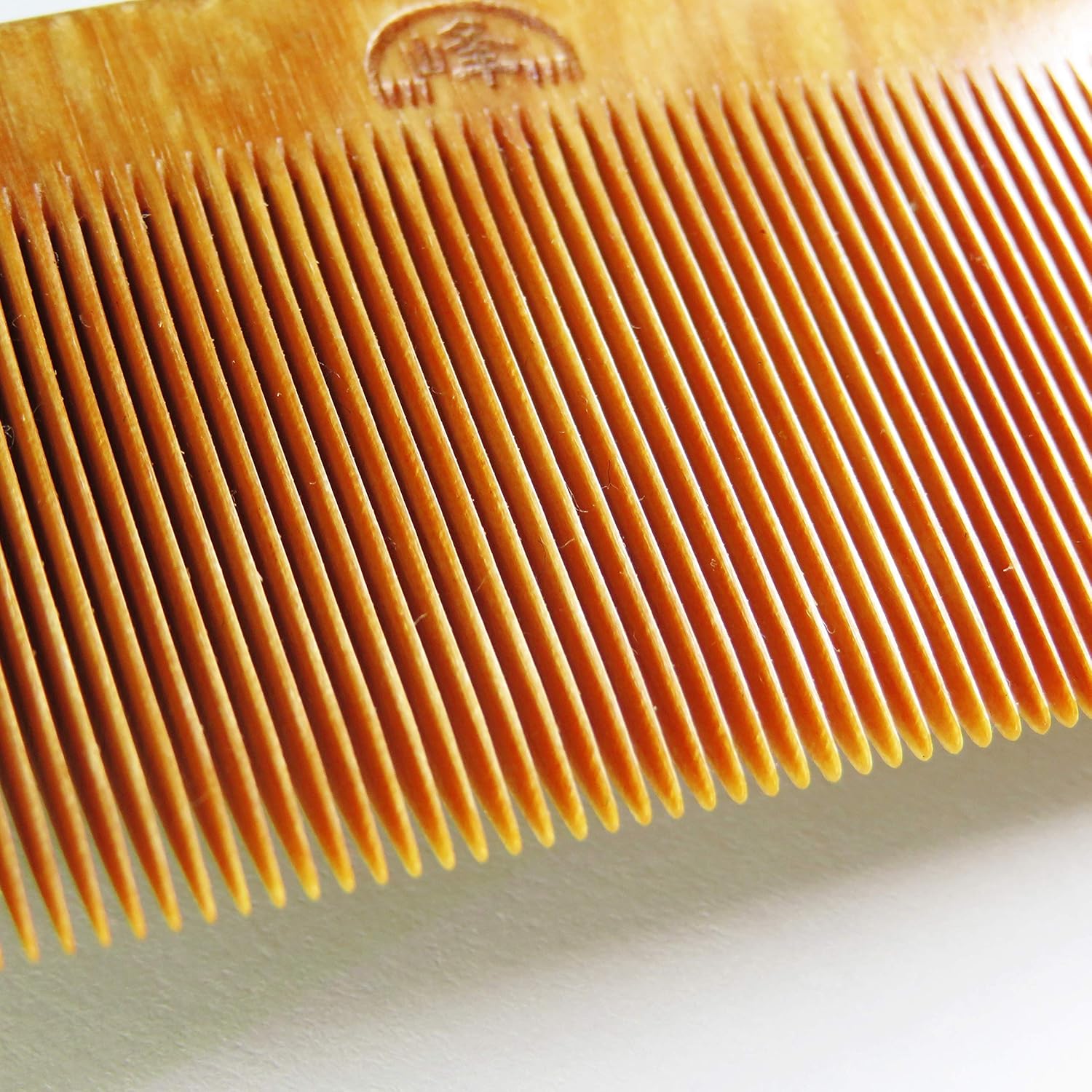 Minebari Comb ~ Made by Japanese Tsuge-Comb Craftsmen ~ Unraveling Comb 5 Inch (Thin Teeth)