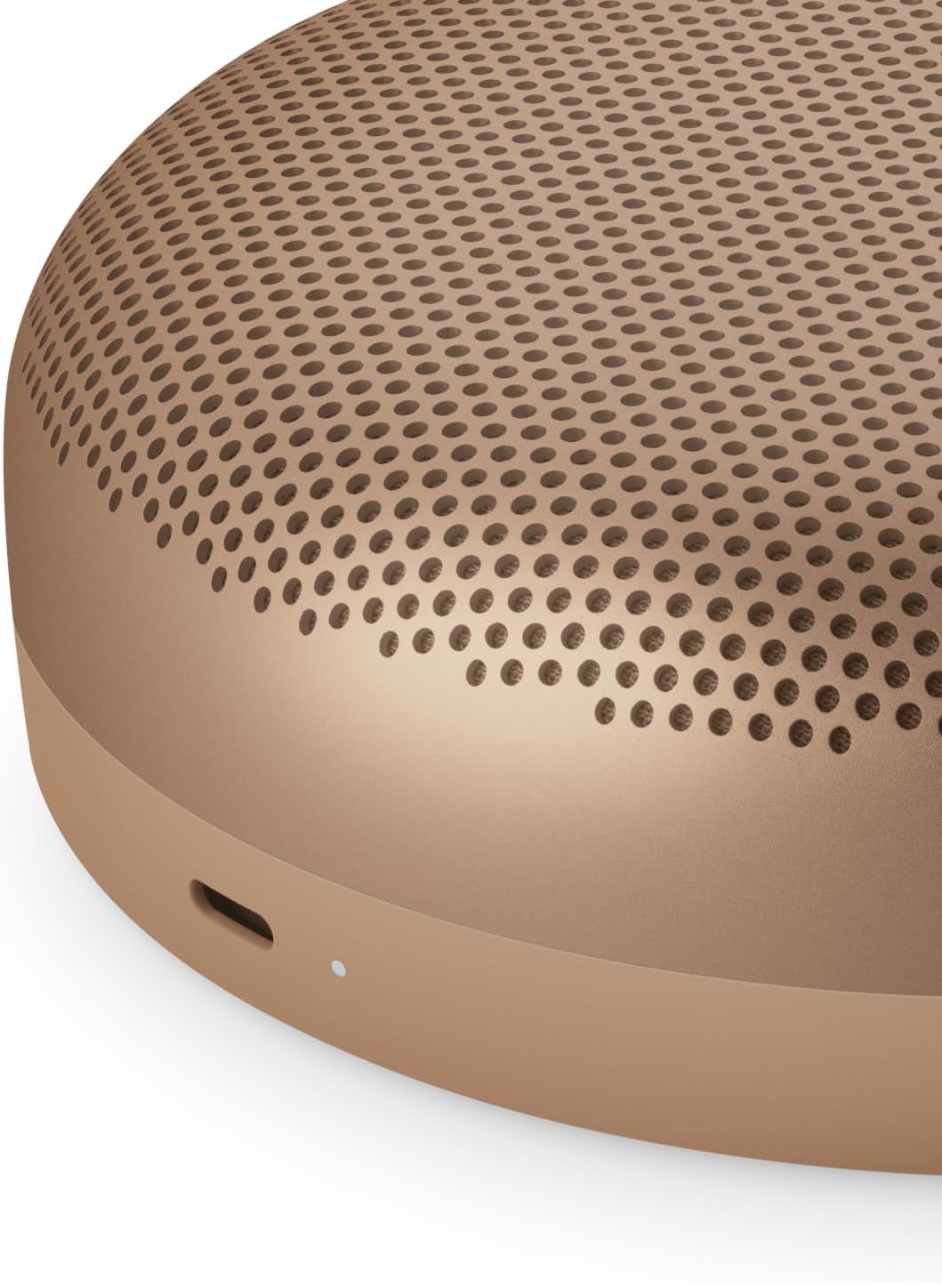 Bang & Olufsen Portable Speaker Beosound A1 3rd Gen Honey Tone Bluetooth Wireless IP67 Certified Waterproof and Dustproof Video Conferencing 24-Hour Playback