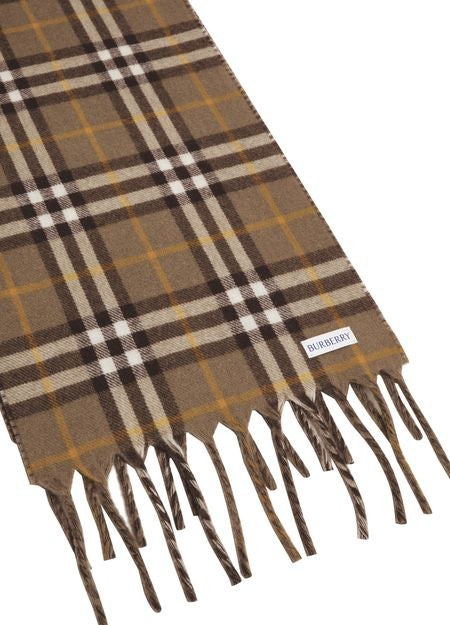 BURBERRY Cashmere scarf with EKD crest - Image 4