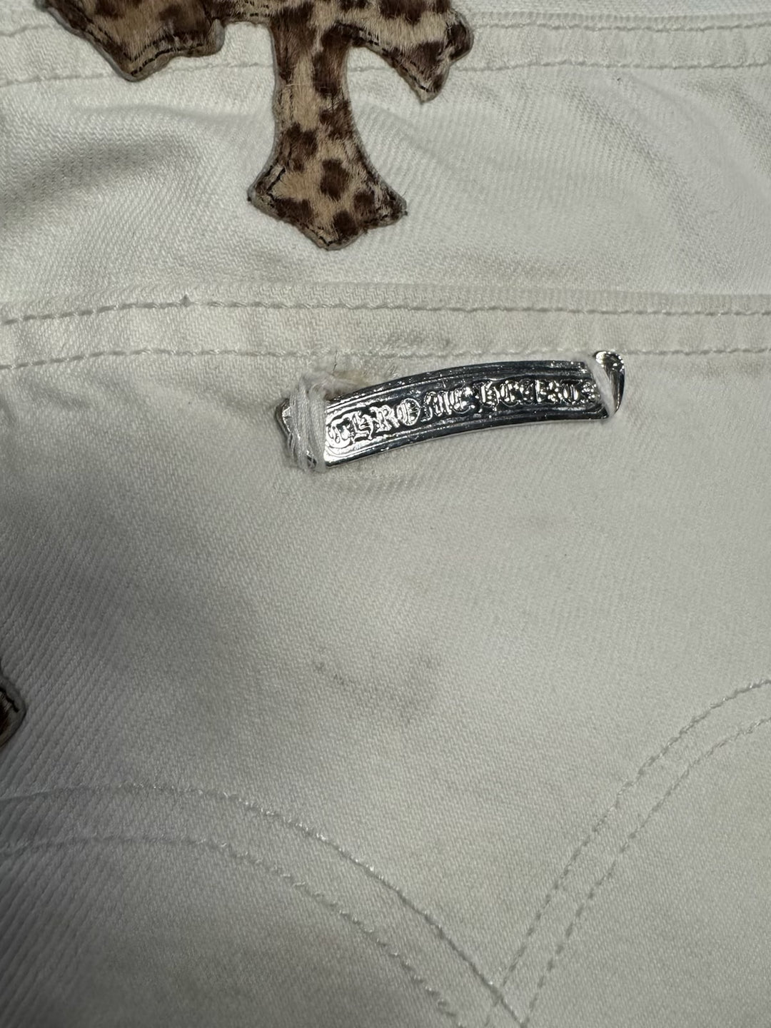 CHROME HEARTS '12 CHEETAH PATCH' WHITE JEANS