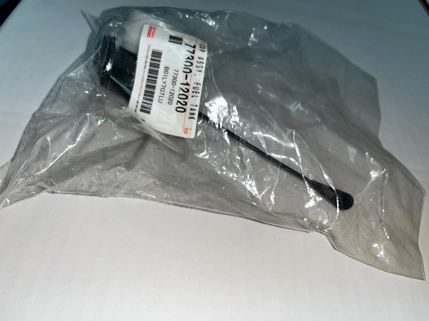 Genuine Toyota Fuel Tank Cap ASSY Part Number: 77300-12020