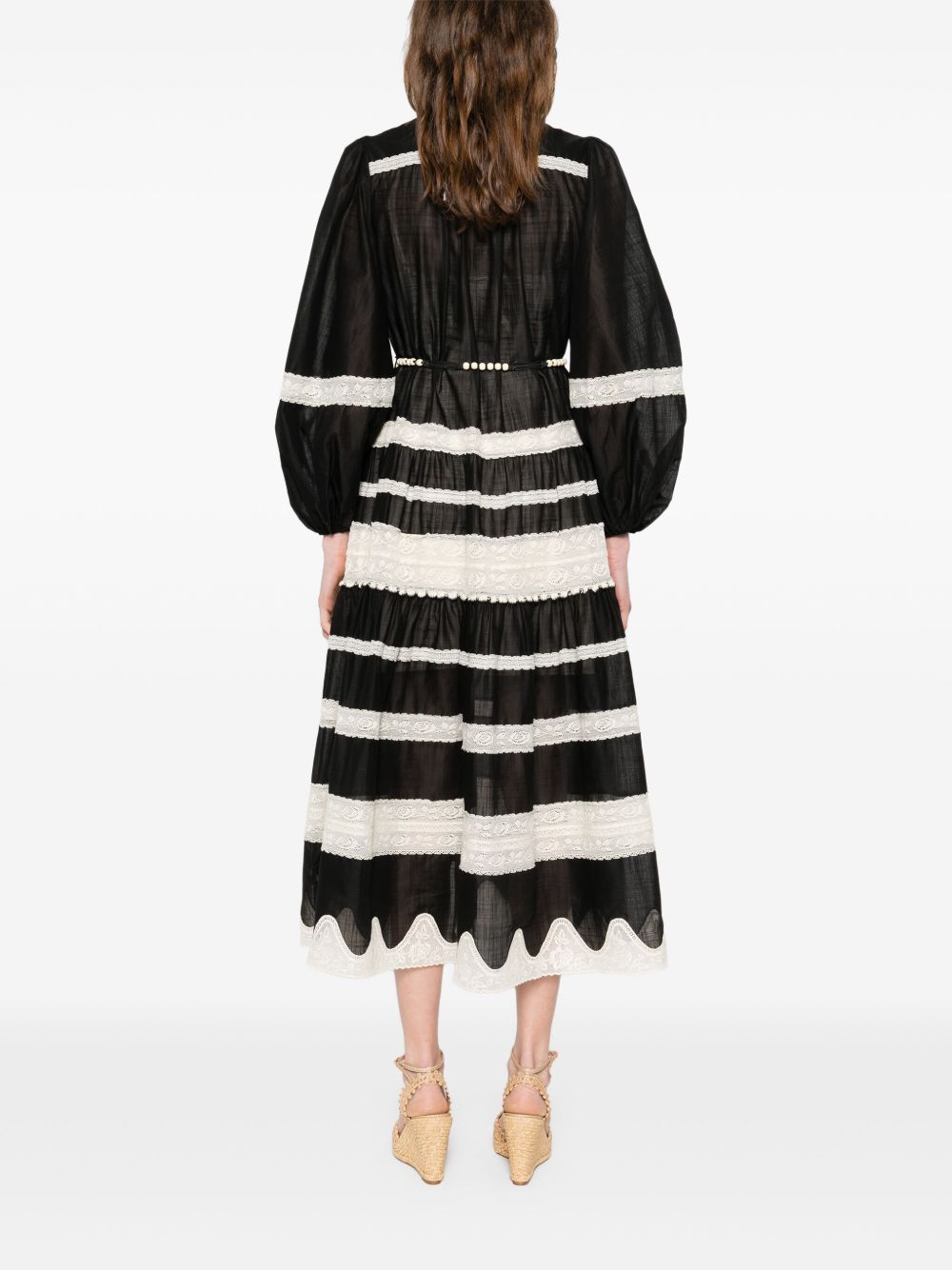 Zimmermann ジマーマンは黒いドレスを着ています - Image 4