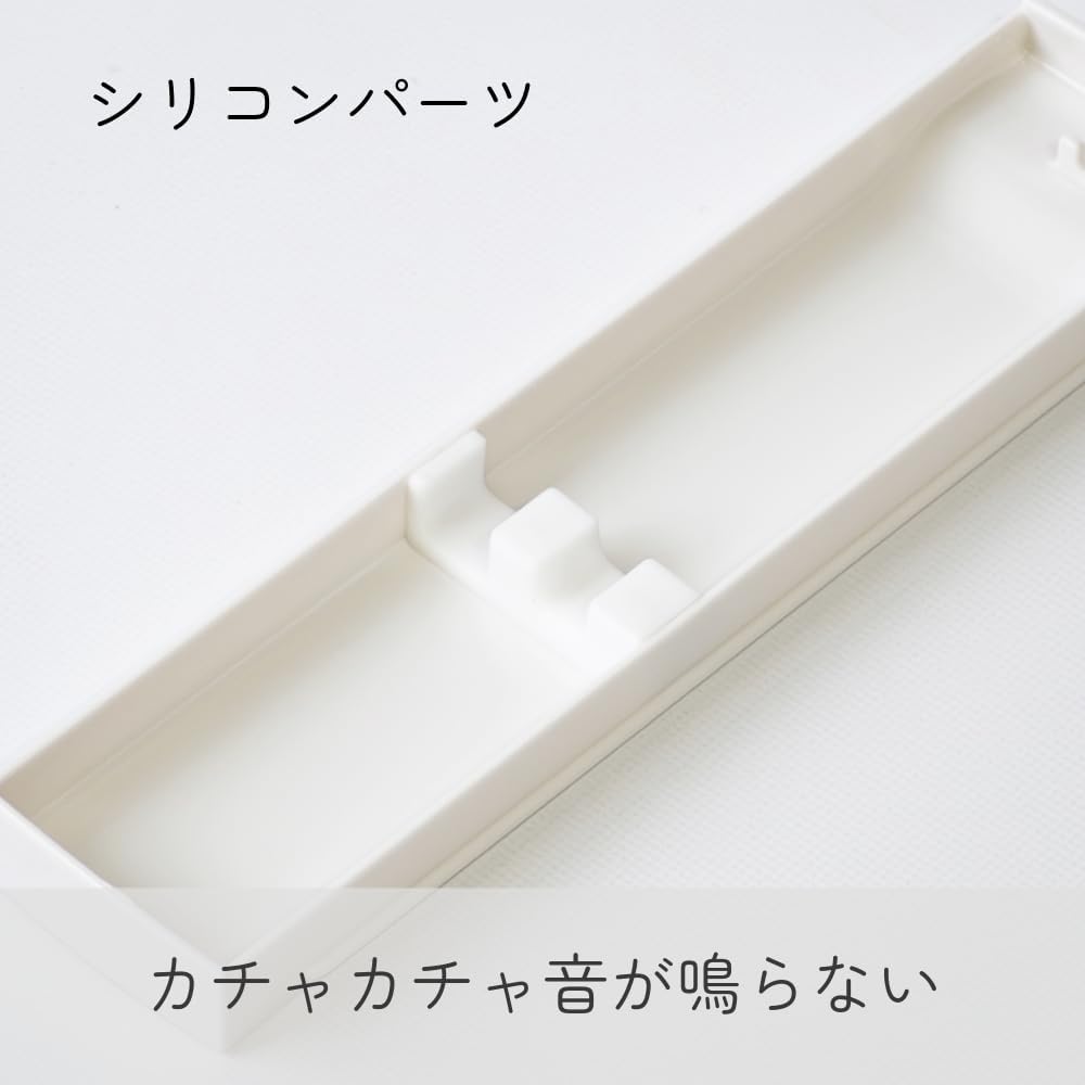 OSK CT-27 Chopsticks, 7.1 inches (18 cm), Chopstick Case with Pull Lid, Combination Set, Chiikawa, CKW No. 5, Made in Japan, Antibacterial, Dishwasher Compatible