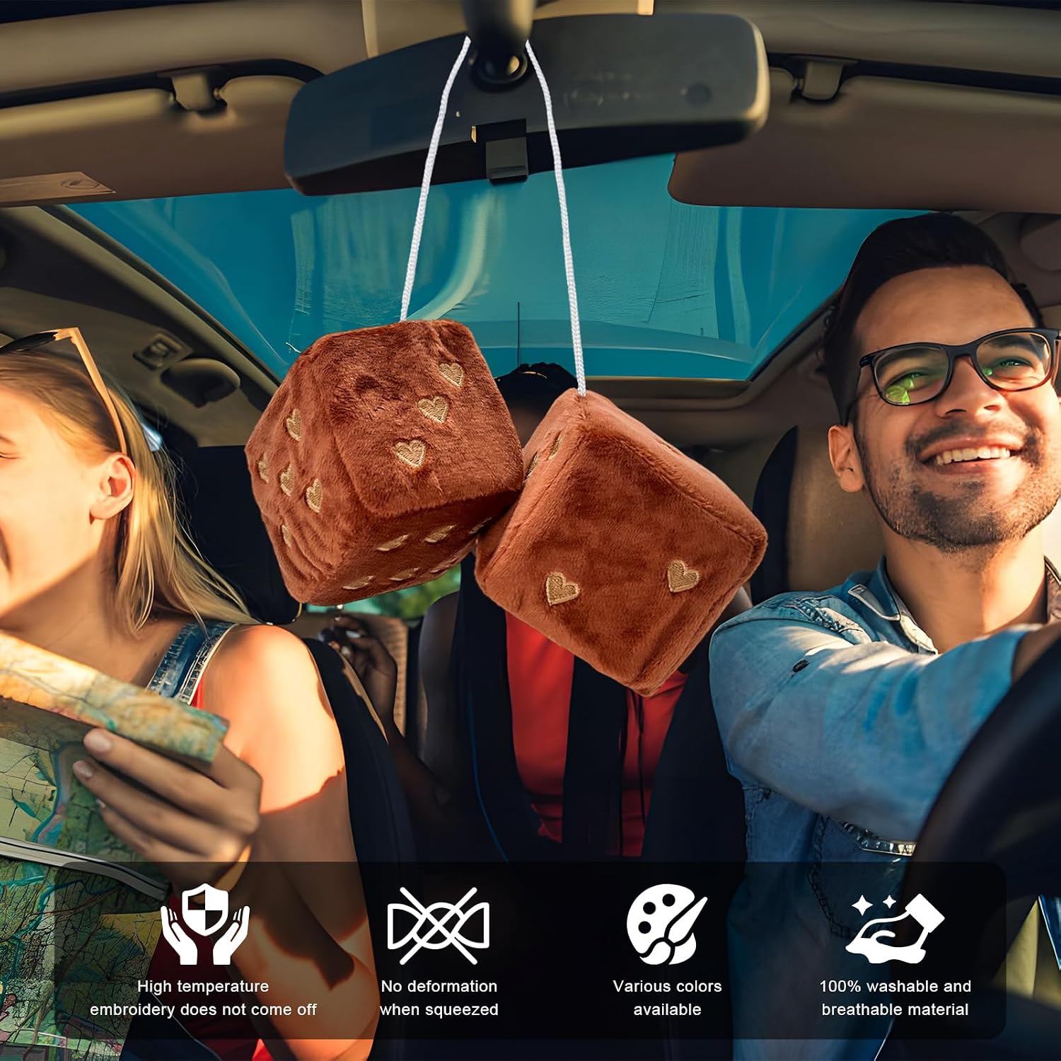 Par de dados de felpa mullidos para espejo de automóvil, 2.75 pulgadas, cuadrados, retro, suaves, adorno lindo con patrón de corazón, espejo retrovisor de felpa universal para mujeres y hombres