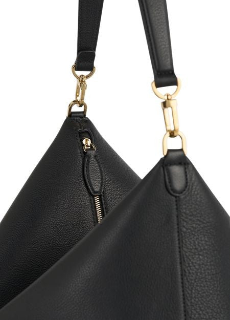 TOTEME Medium-sized leather Bevel bag - Image 4