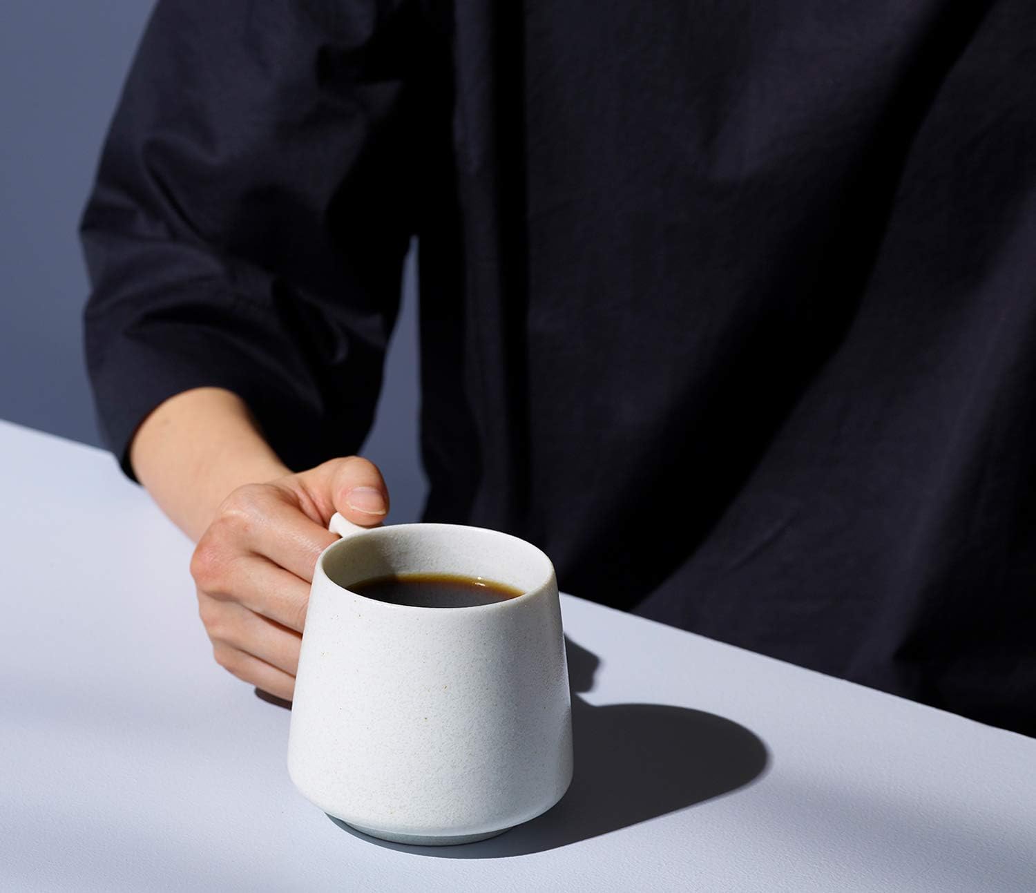 Cores C811WH White Mug, 11.8 fl oz (320 ml), Made in Japan, Microwave, Dishwasher Safe, Delicate