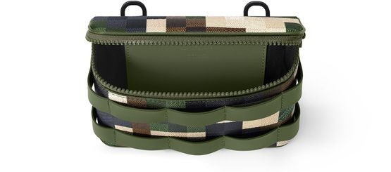 LOUIS VUITTON LV Trail Wearable Wallet - Image 4