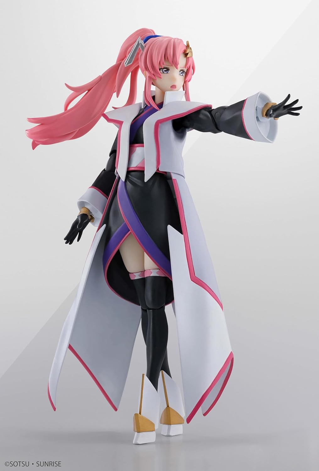 TAMASHII NATIONS Mobile Suit Gundam Seed Freedom Lux Klein (Compass Battle Circurcourt Ver.) Bandai Spirits S.H.Figuarts Action Figure, Lax Klein (Compass Battle Circult Ver.)
