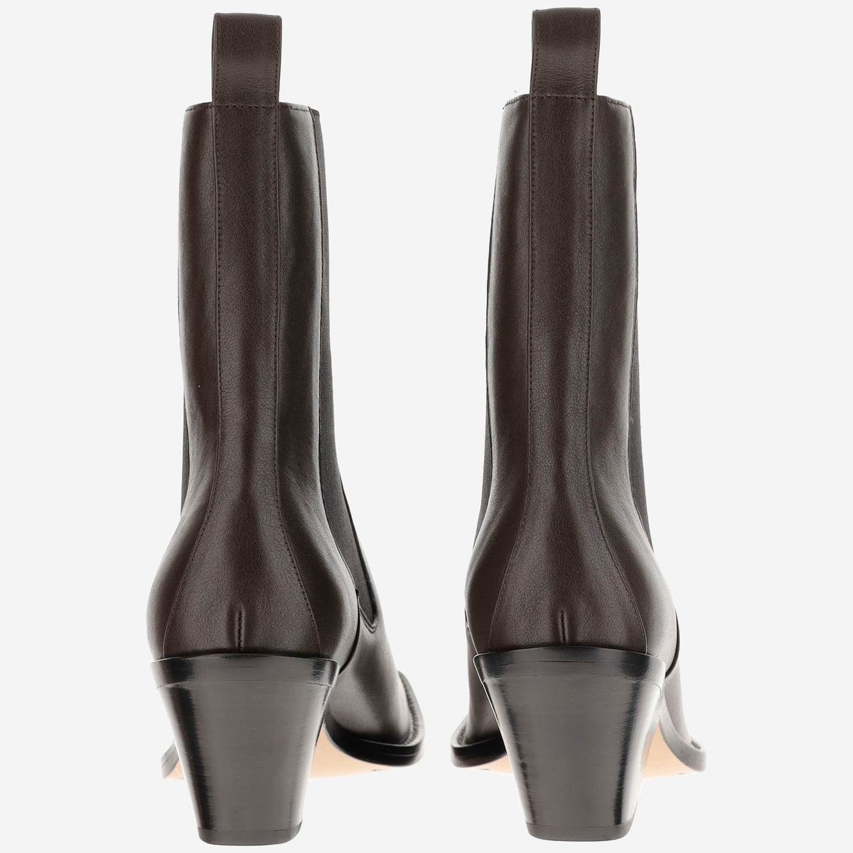 Khaite Carel Aiglon 24 Leather Ankle Boots
Carel
￥70,500￥86,600 - Image 4