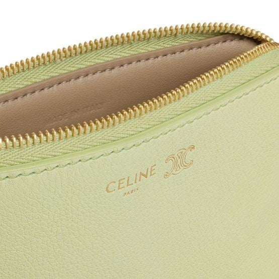 CELINE Coin purse Triomphe stamp in supple grained calfskin - Image 4