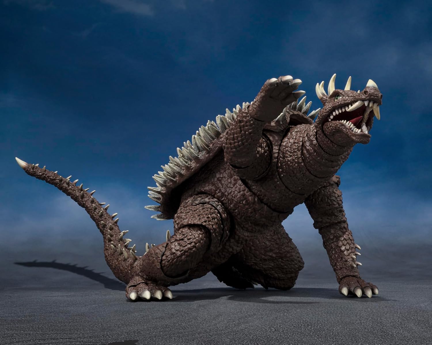 TAMASHII NATIONS - Godzilla - Anguilas [1972] S.H.MonsterArts Action Figure