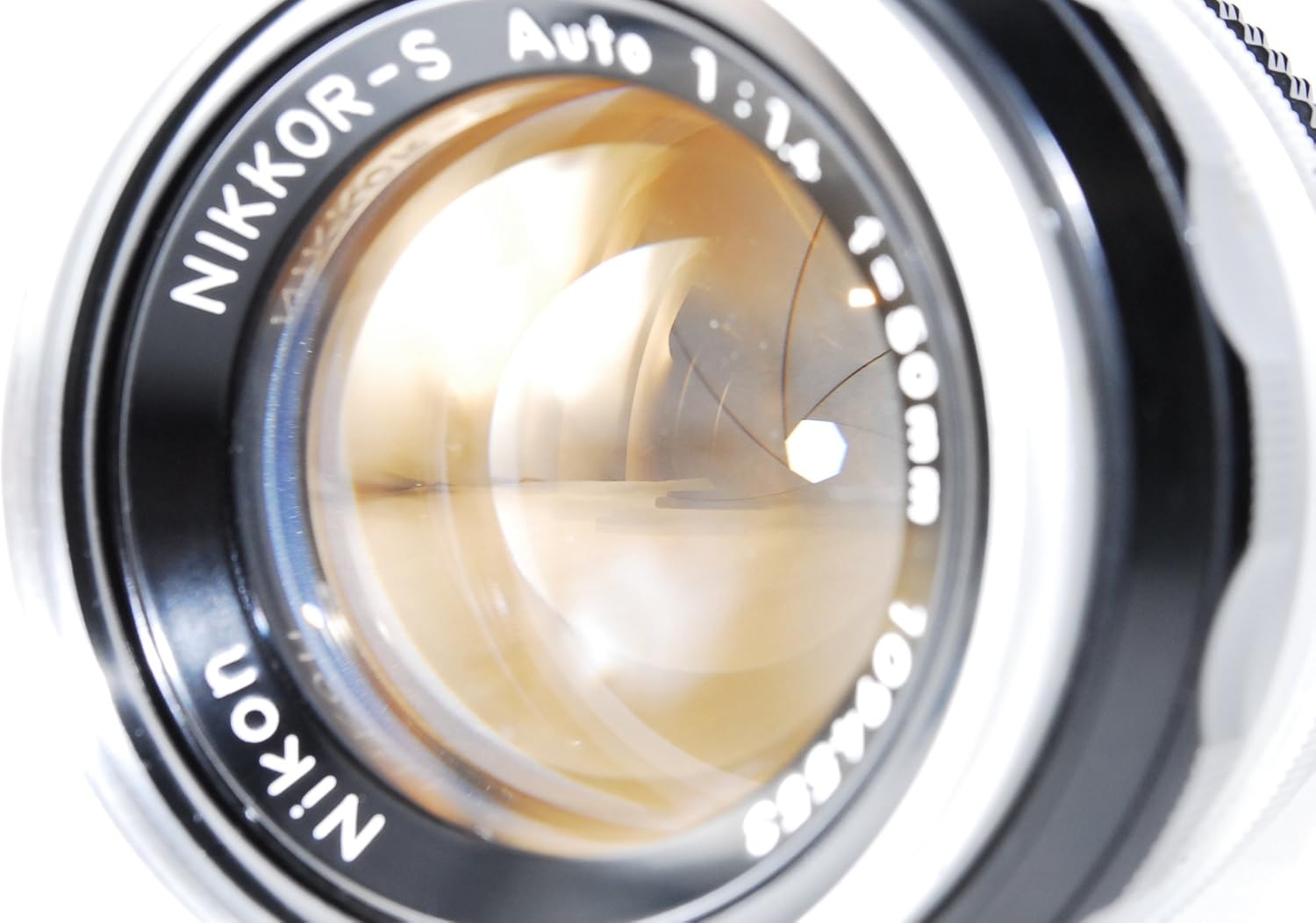 Nikon MF Lens NIKKOR-S Auto 50mm F1.4 Non-Ai