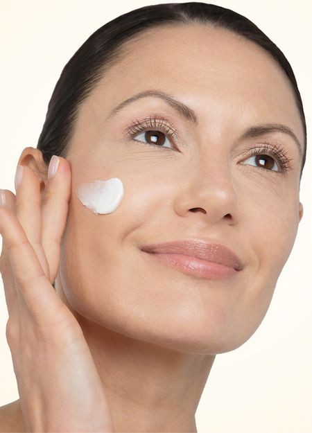 VALMONT ハリ、引き締め効果の高いフェイスクリーム 50 ml - Image 4