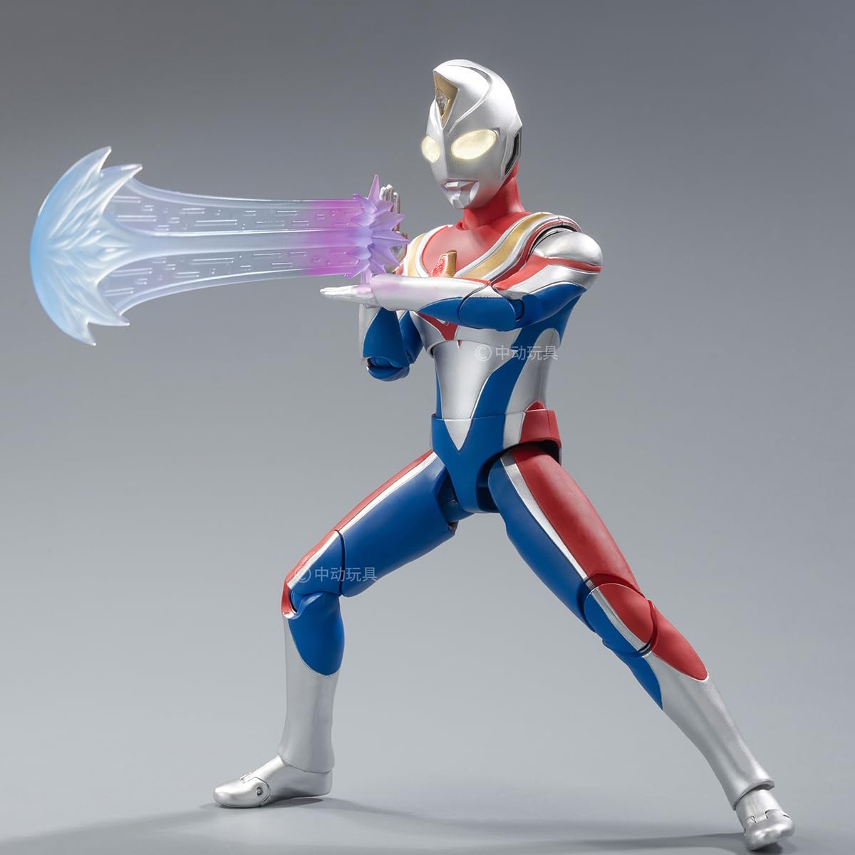 HiPlay 1/10 Ultraman Dyna UL-A02 Luminous Version, Action Figure, Painted Finished Product