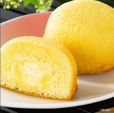 Kanazawa no Tsuki Premium Gold Foil Chiffon Cake with Custard Cream Ishikawa Mika Gift, Souvenir