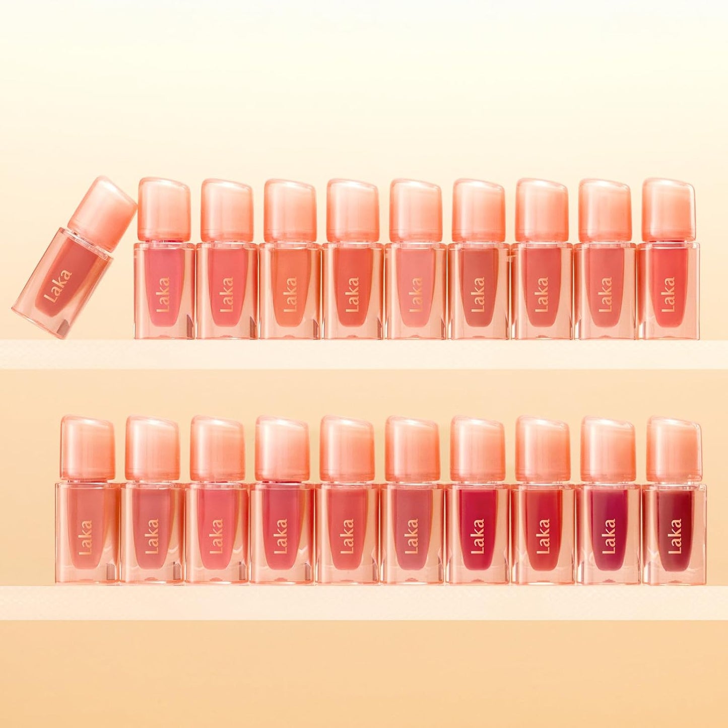 Laka Jelling Nude Gloss Mini, 1.9g/0.07oz, Aceite labial hidratante traslúcido sin manchas, no pegajoso, brillo nutritivo para un aspecto fresco y brillante, vegano, maquillaje de belleza limpia
