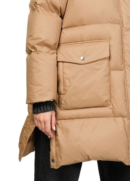 YVES SALOMON Puffer jacket with a fox fur hood - Image 4