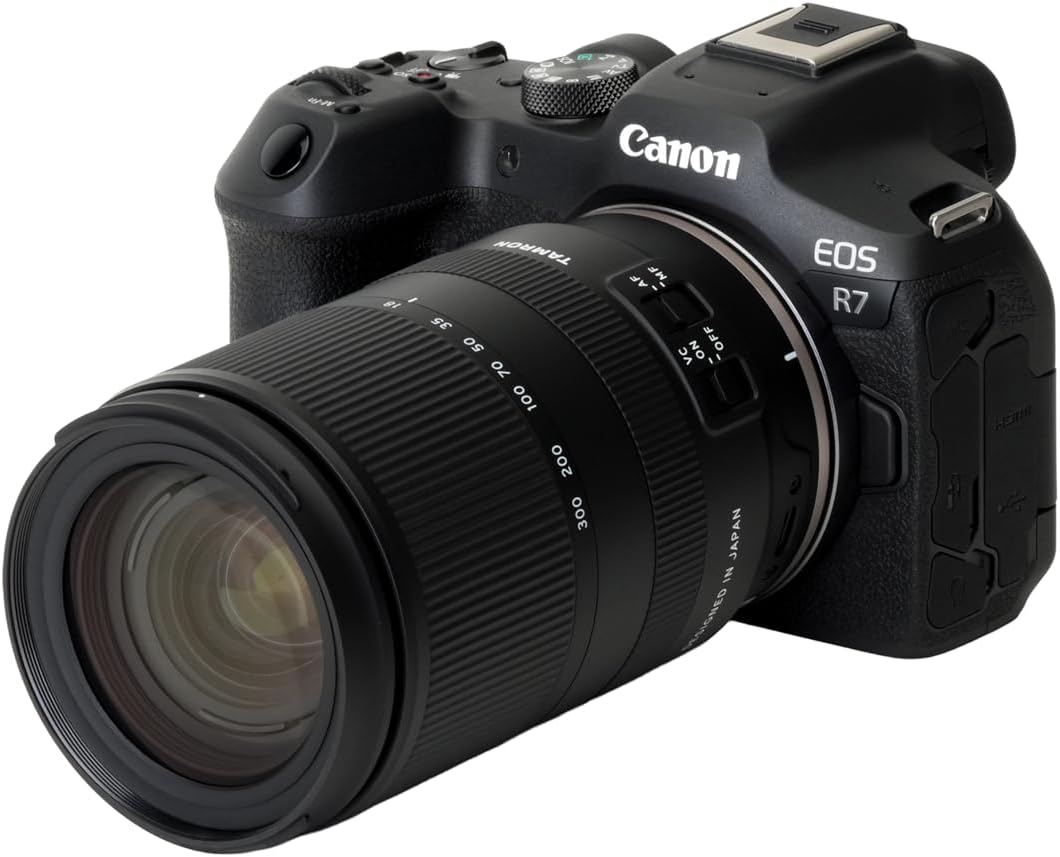 Tamron 18-300mm F/3.5-6.3 Di III-A VC VXD for Canon RF Mounts [B061R]