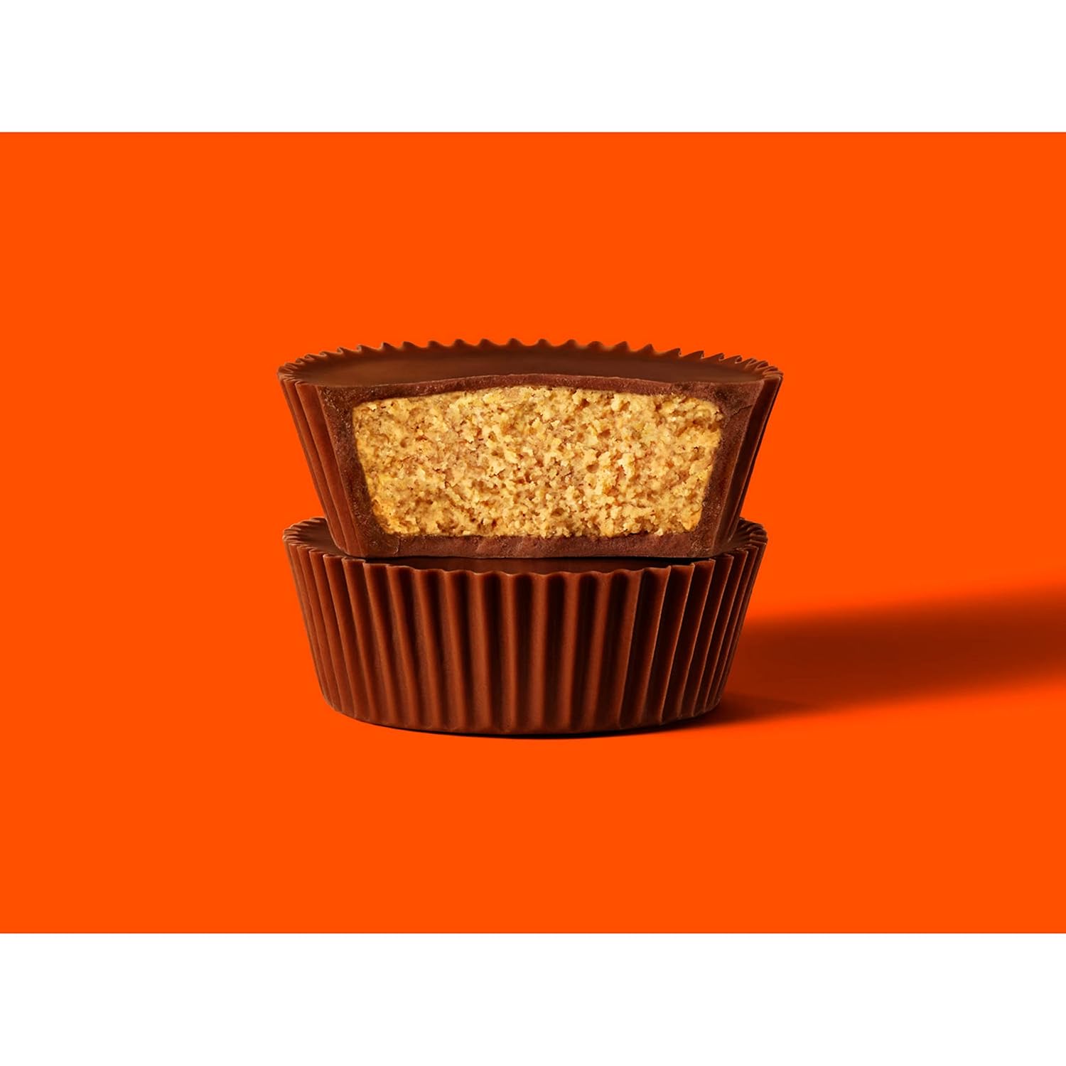 REESE'S Big Cup - Tazas de mantequilla de maní de chocolate con leche, tamaño King, paquetes de dulces, 2.8 onzas (16 unidades)