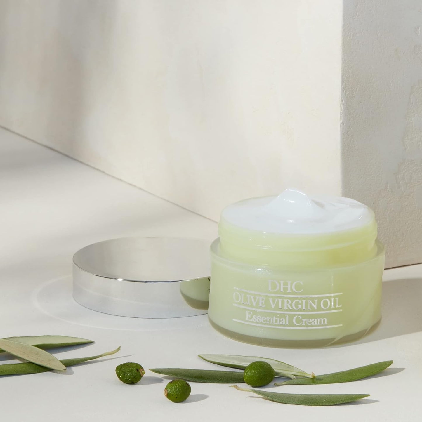 DHC Olive Virgin Oil Essential Cream